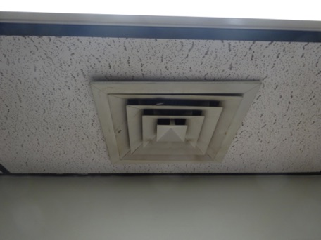 Our offices have Central Air / Heat. UTILITIES ARE INCLUDED ! ! ! Our offices have Central Air / Heat. UTILITIES ARE INCLUDED ! ! !